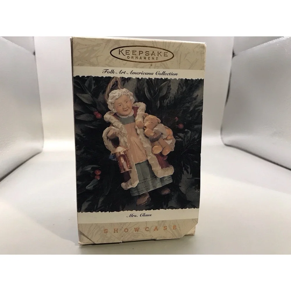 Hallmark Keepsake Mrs Claus‎ Ornament